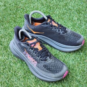 HOKA MACH 6 - Womens Sneakers - SIZE 6.5B
